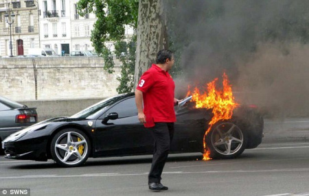 裺78һvɫ458 Italias܇·߅ȼ܇r