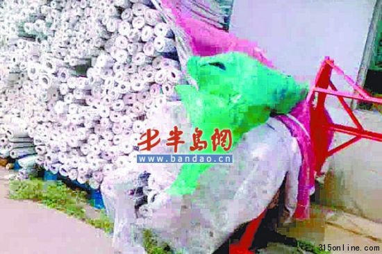 劣質“太陽能”貼牌變名牌,保溫材料竟用廢舊泡沫塑料